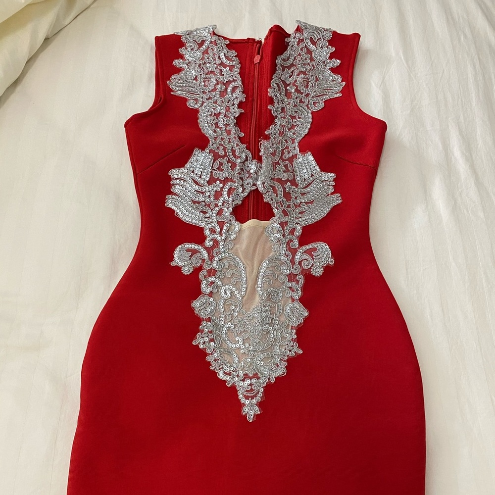 New dress bandage